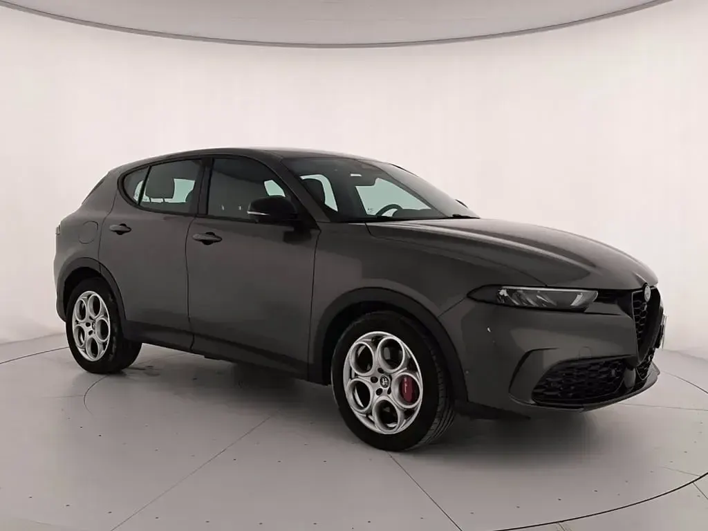 Usata Alfa Romeo Tonale Sprint 131 CV (96 kW) 2023 Grigio scuro SUV