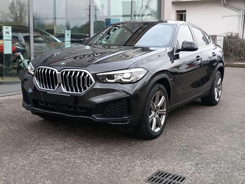 Grigio Usata 2021 BMW X6 xLine SUV | 41.500 € (Super prezzo) - Immagine 1/4