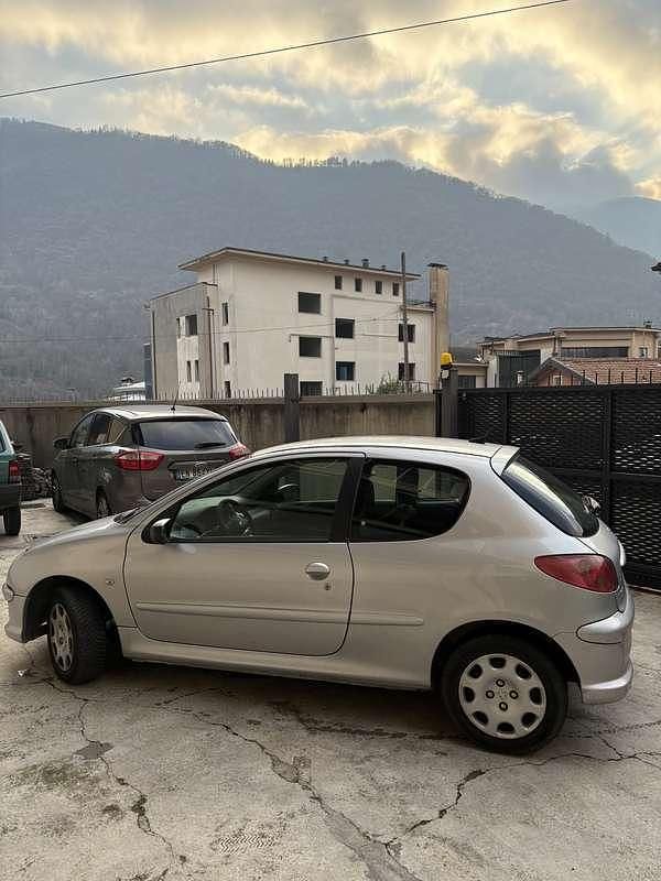 Usata Peugeot 206 75 CV (55 kW) 2006 Grigio Berlina