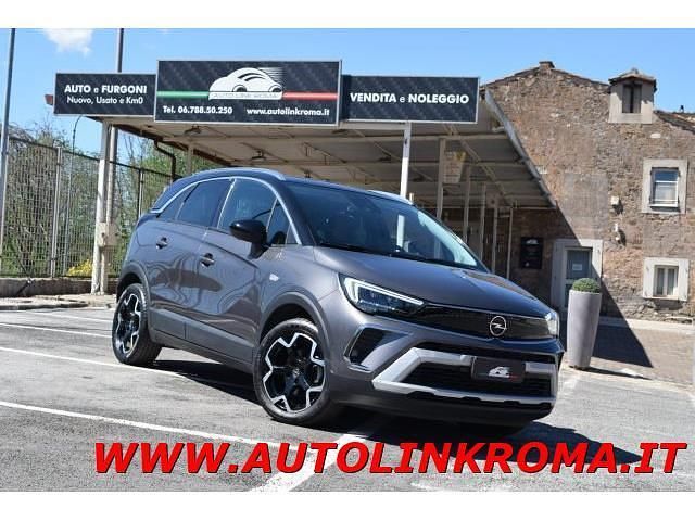 Usata Opel Crossland 110 CV (80 kW) 2023 Grigio / metallizzato SUV