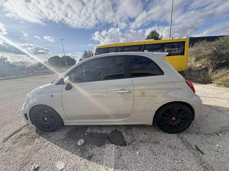 Usata Abarth 595 144 CV (105 kW) 2018 Utilitaria