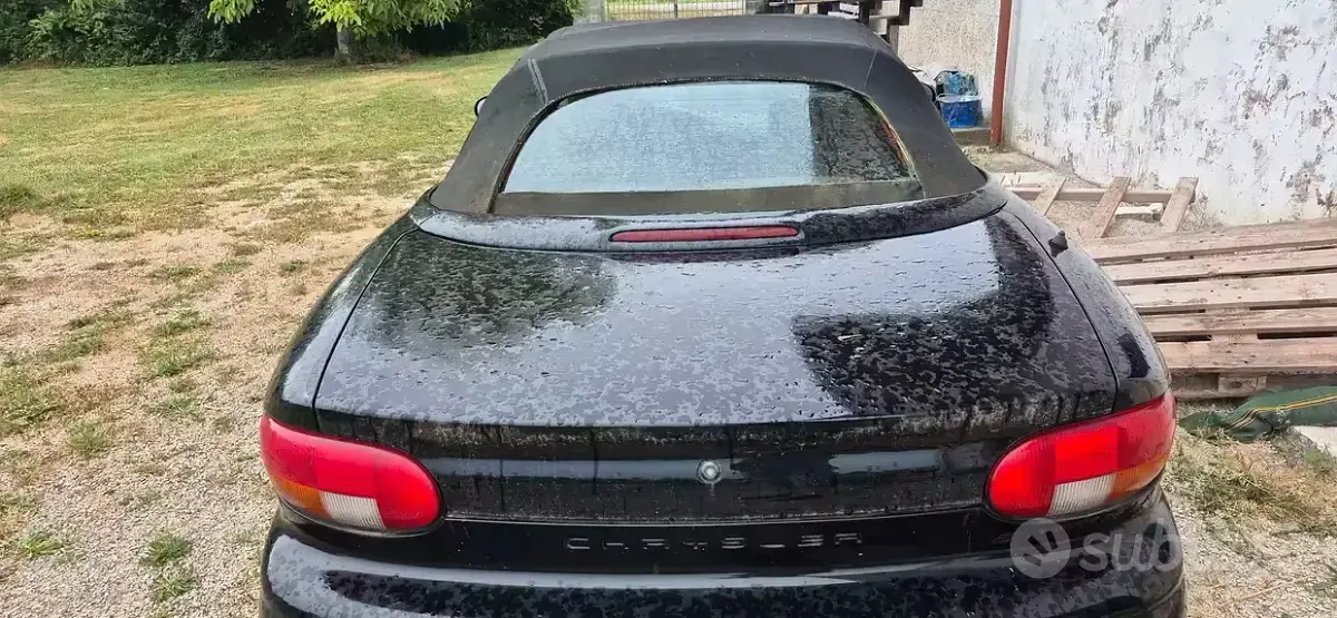 Usata Chrysler Stratus 132 CV (97 kW) 1996 Cabrio