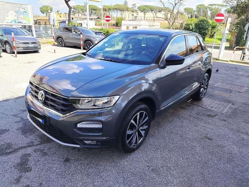 Usata VW T-Roc Style 150 CV (110 kW) 2020 Grigio SUV