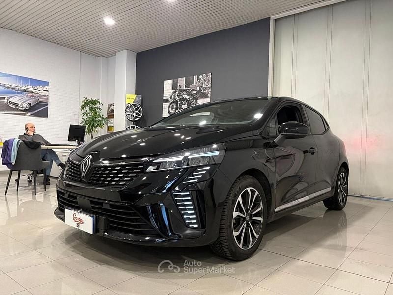 Usata Renault Clio V Techno 91 CV (66 kW) 2025 Nero Berlina