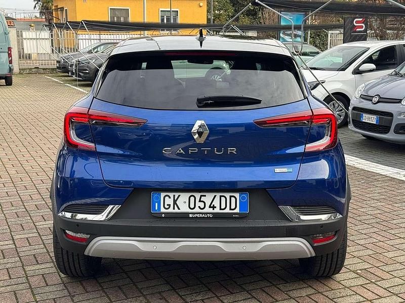 Usado Renault Captur Techno 145 CV (106 kW) 2022 Azul SUV