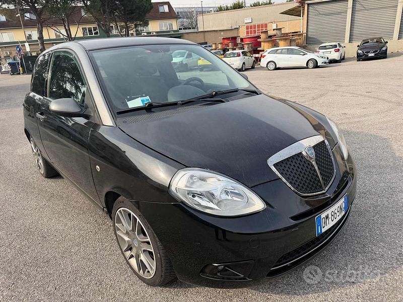 Usata Lancia Ypsilon 2008 Nero Utilitaria