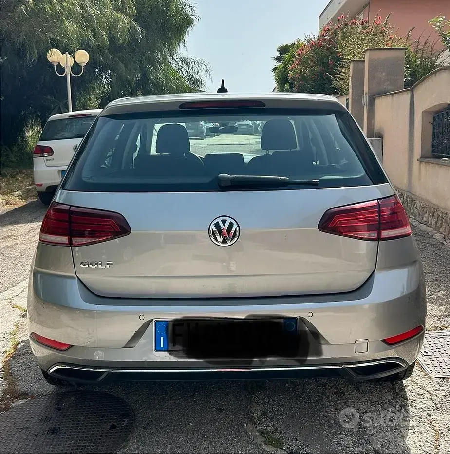 Usata VW Golf VII Comfortline 115 CV (84 kW) 2019 Grigio Berlina