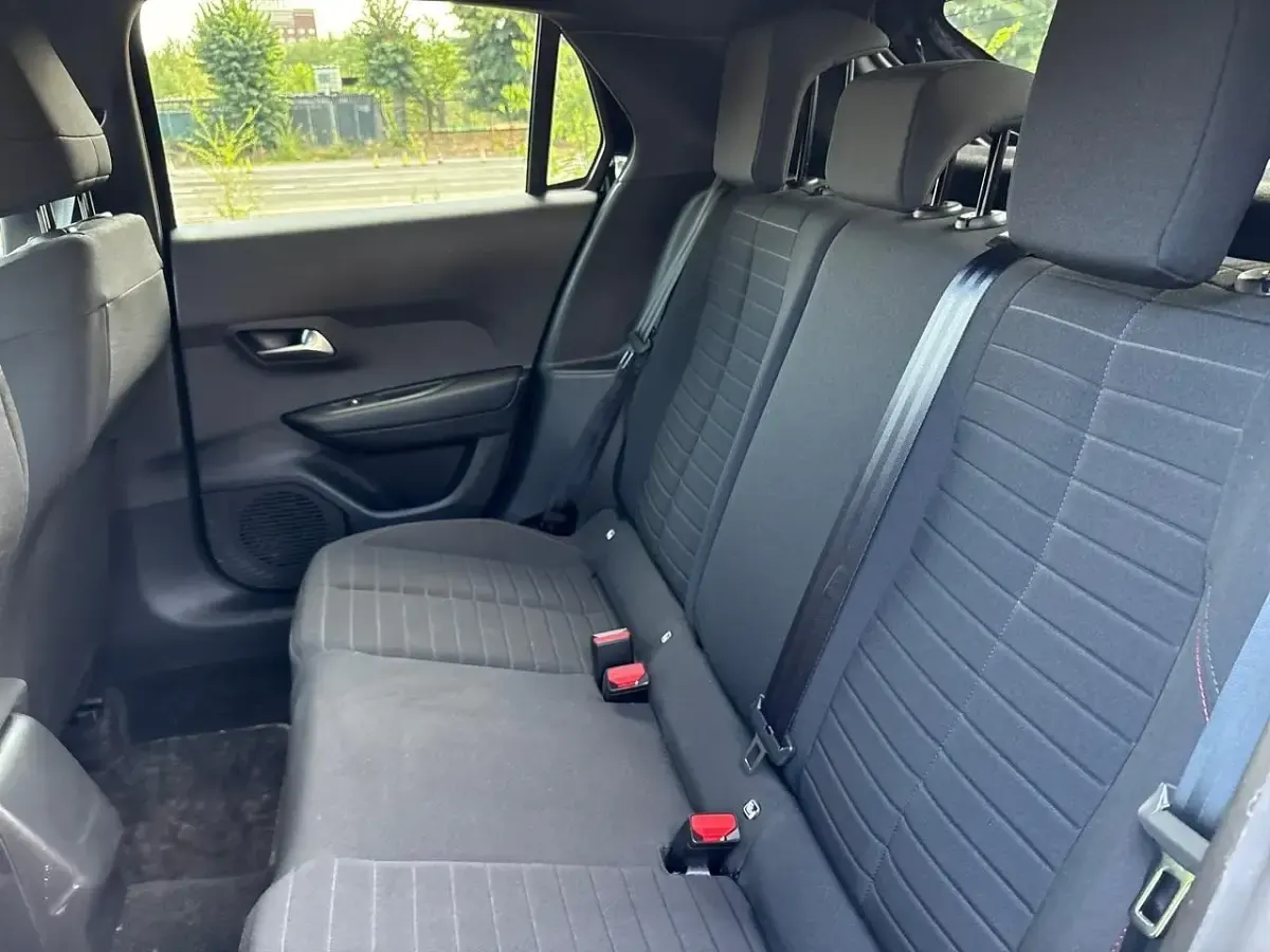 Usata Lancia Ypsilon 110 CV (80 kW) 2025 Nero Utilitaria