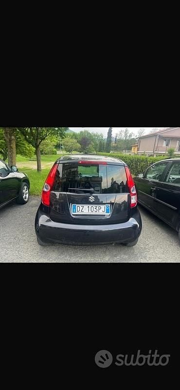 Usata Suzuki Splash 65 CV (47 kW) 2009 Nero Utilitaria