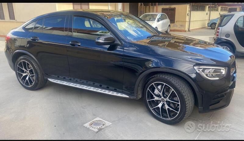 Usata Mercedes GLC300 2022 Nero Coupé