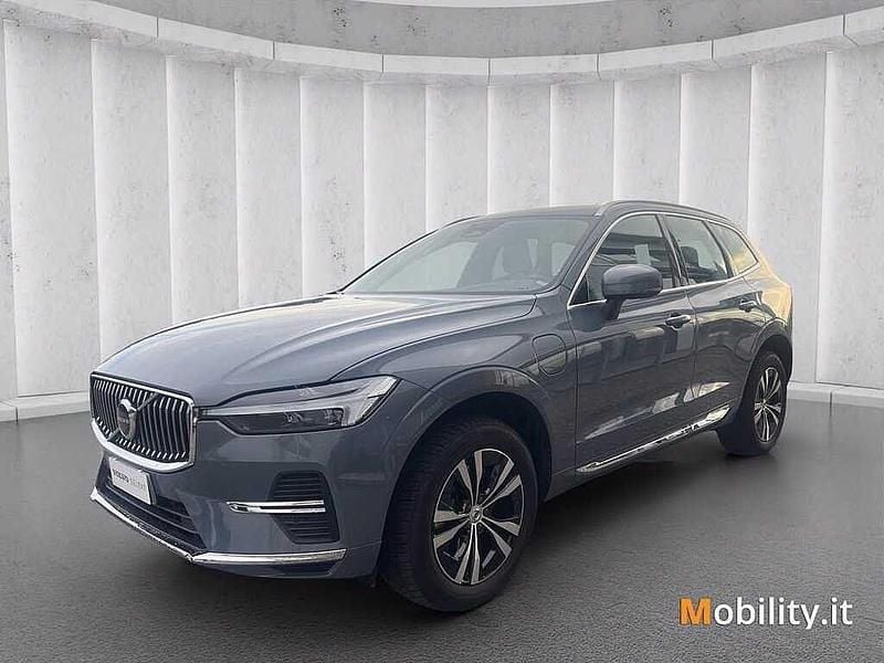 Grigio Usata 2021 Volvo XC60 SUV | 33.600 € (Buon prezzo) - Immagine 1/4