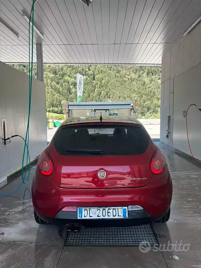 Usata Fiat Bravo Sport 150 CV (110 kW) 2007 Rosso Utilitaria