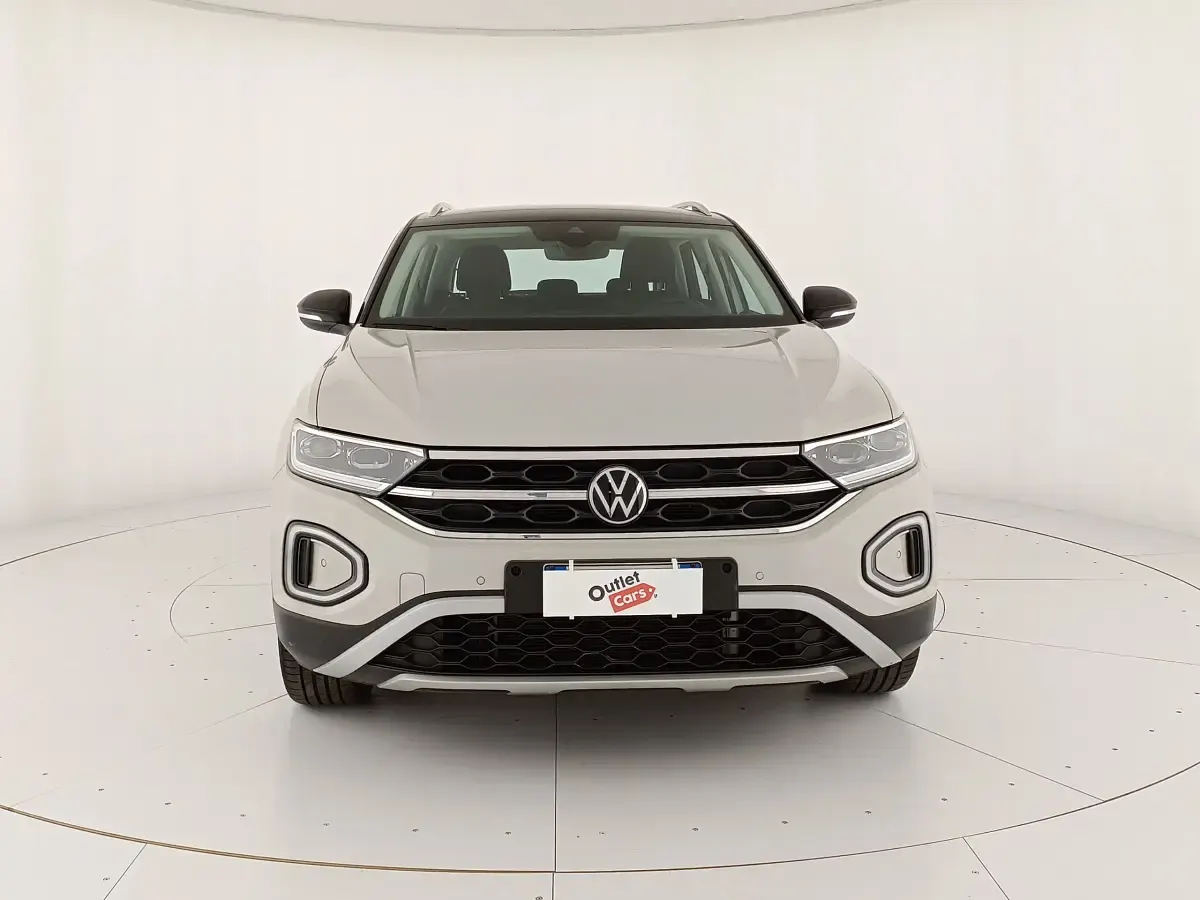 Usata VW T-Roc Style 110 CV (80 kW) 2023 Ascot grey nero SUV
