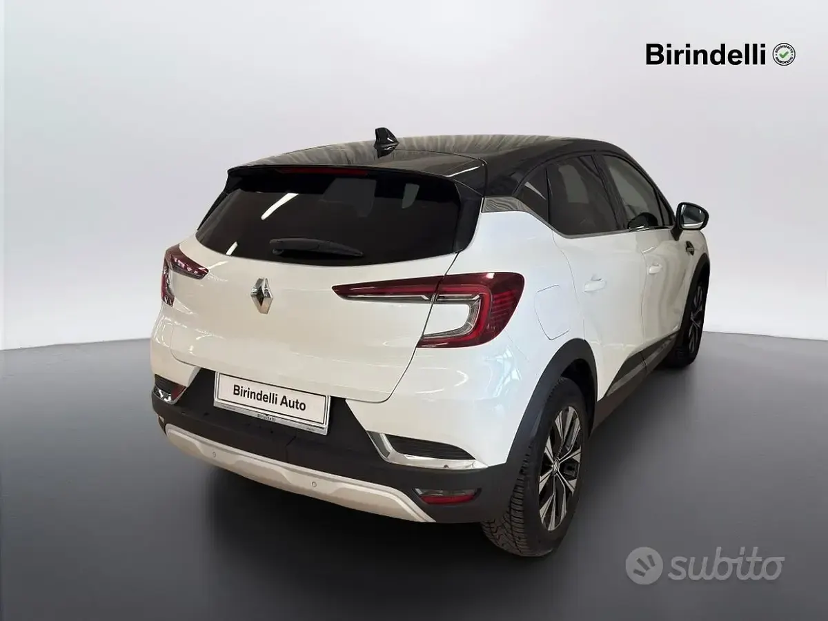Usata Renault Captur Techno 143 CV (105 kW) 2023 Bianco SUV