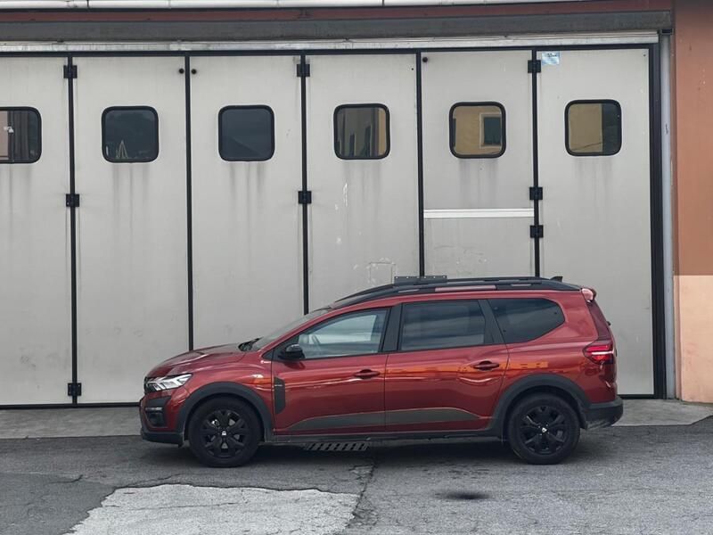 Usata Dacia Jogger 110 CV (80 kW) 2022 Arancione Monovolume