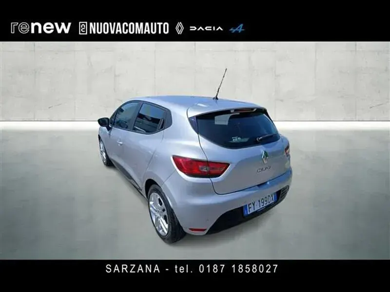 Usata Renault Clio 2019 Grigio chiaro