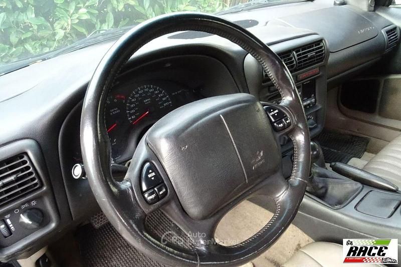 Usata Chevrolet Camaro 205 CV (150 kW) 2006 Nero Coupé