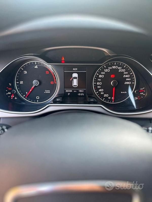 Usata Audi A4 Business Plus 143 CV (105 kW) 2013 Grigio Berlina