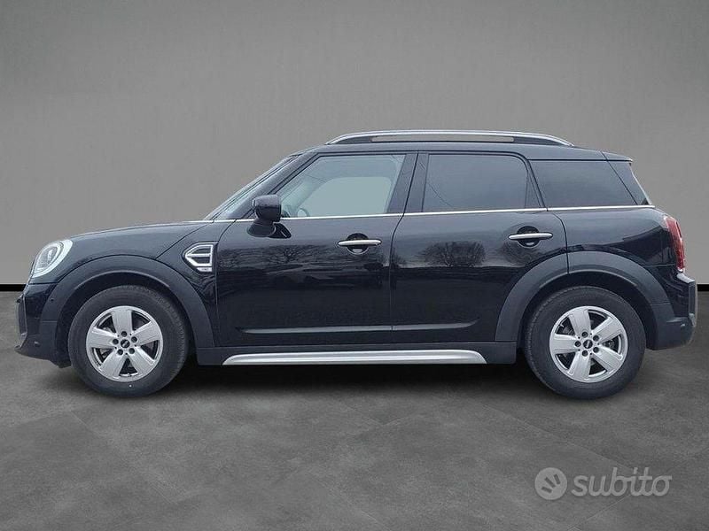 Usata Mini One Countryman 102 CV (75 kW) 2022 Nero / metallizzato SUV