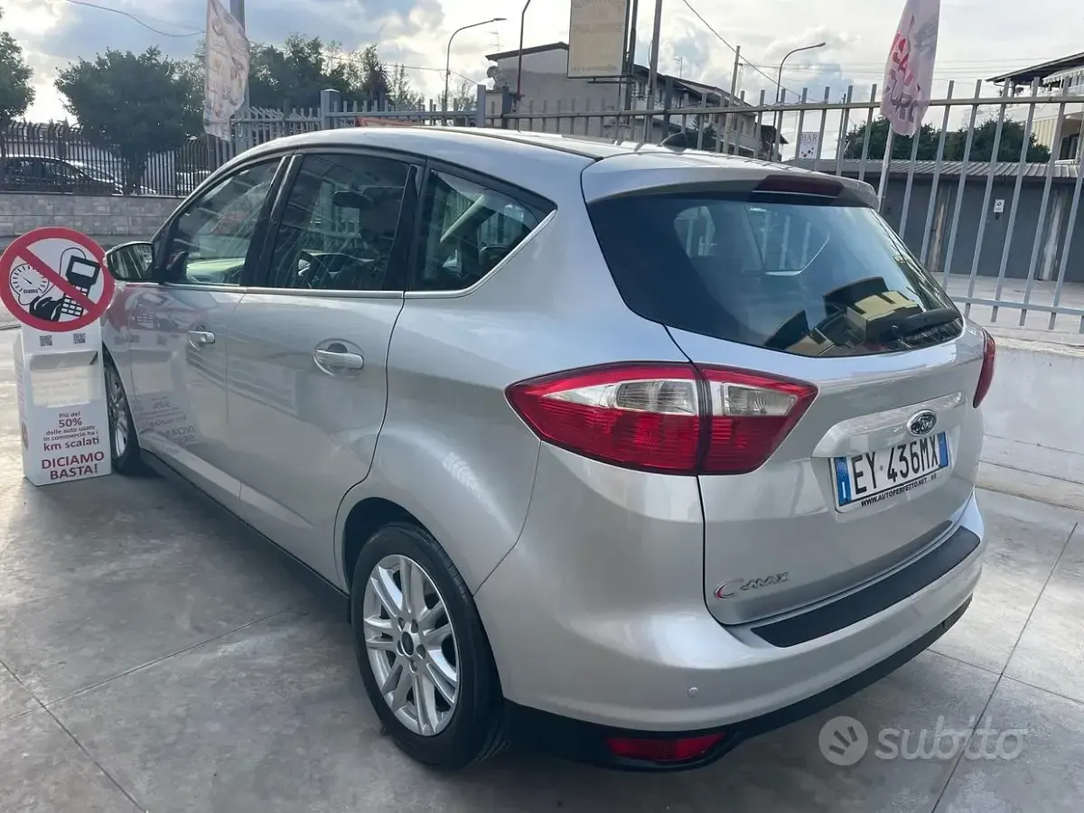 Usata Ford C-MAX Titanium 115 CV (84 kW) 2015 Grigio Monovolume