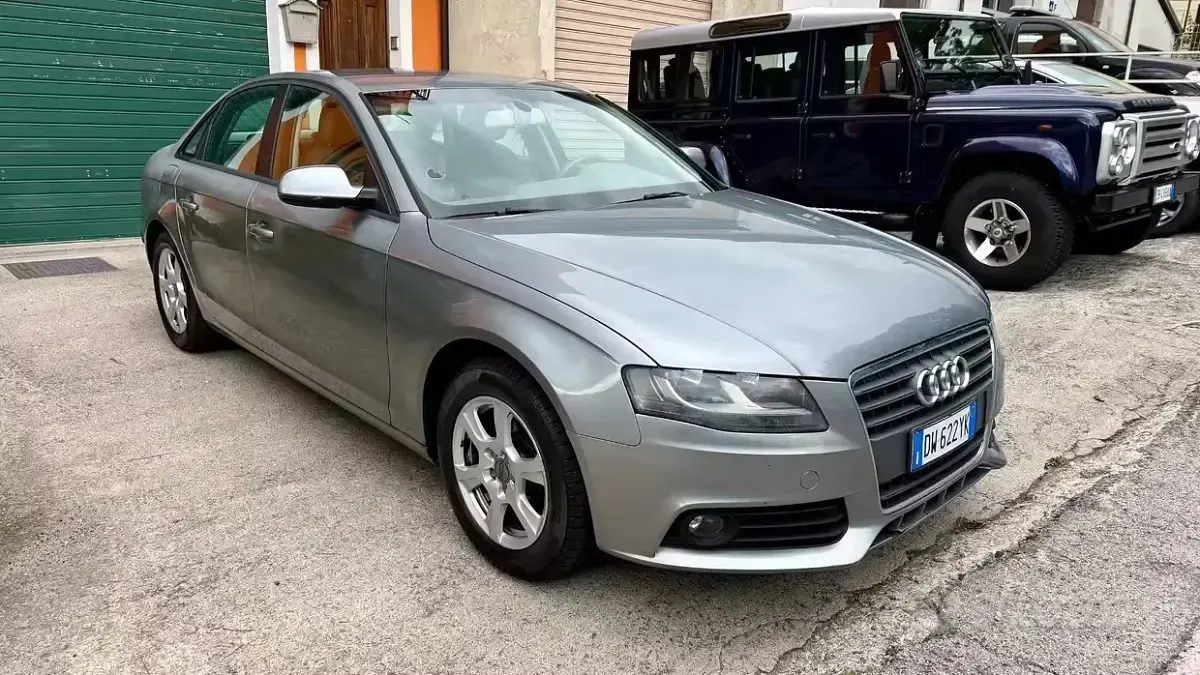 Usata Audi A4 Ambiente 143 CV (105 kW) 2009 Grigio Berlina
