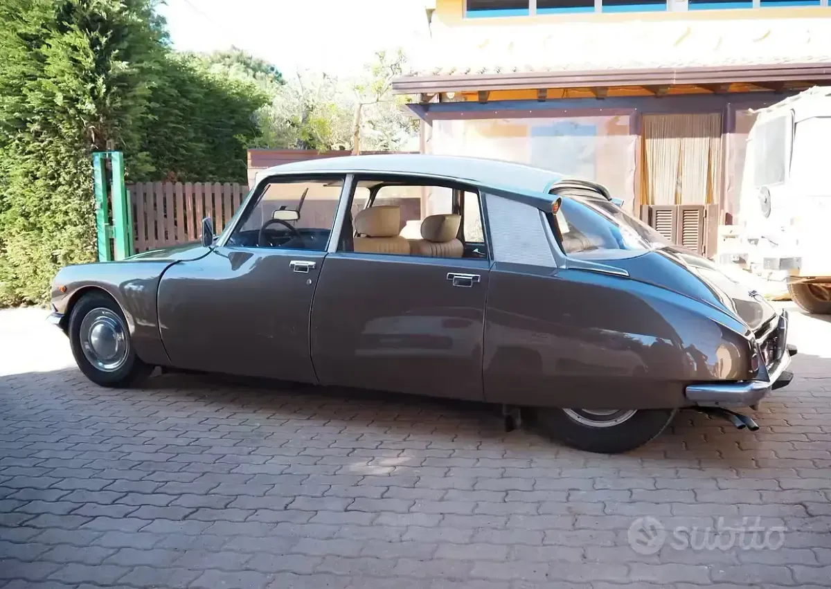 Usata Citroën DS 106 CV (77 kW) 1970 Marrone Berlina