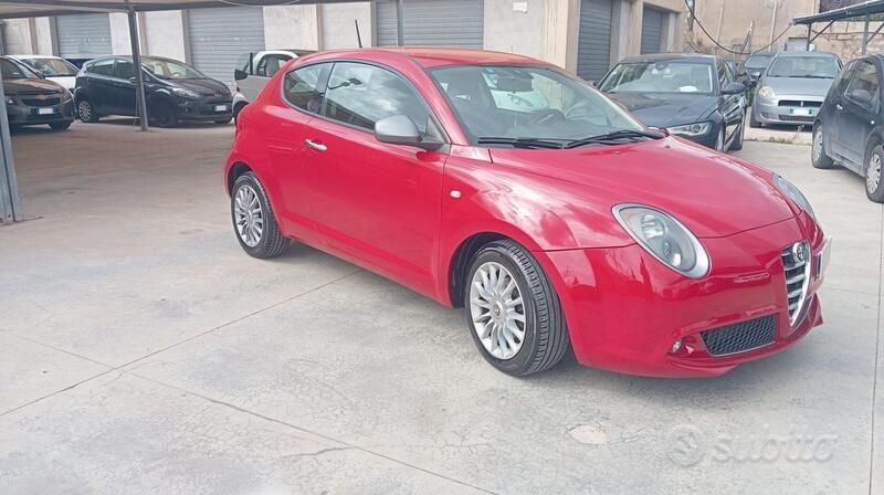 Usata Alfa Romeo MiTo Progression 85 CV (62 kW) 2015 Rosso Utilitaria