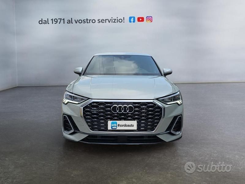 Usata Audi Q3 Sportback S-Line 193 CV (141 kW) 2024 Grigio SUV
