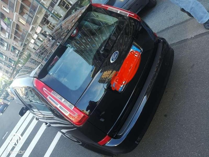 Usata Ford C-MAX Titanium 145 CV (106 kW) 2009 Nero Monovolume