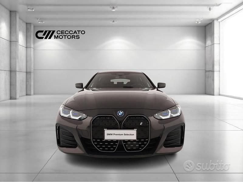 Usado BMW i4 M Sport 250 kW (340 CV) 2024 Gris Berlina