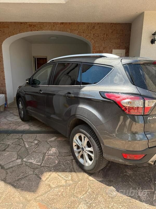 Usata Ford Ka 120 CV (88 kW) 2018 Grigio Utilitaria