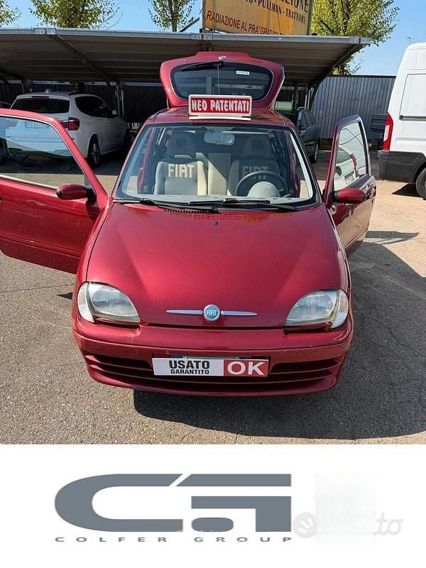 Usata Fiat 600 54 CV (39 kW) 2006 Rosso Utilitaria