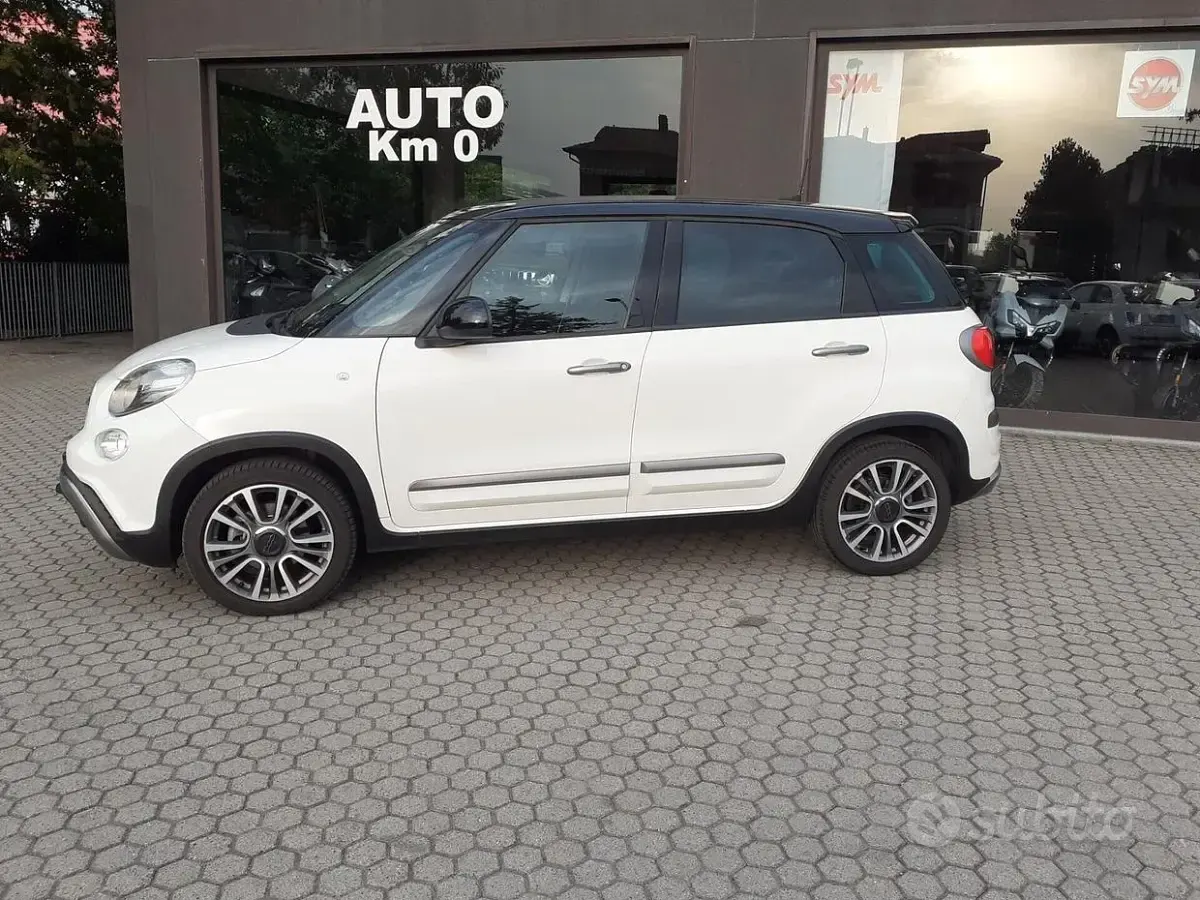 Usata Fiat 500L Trekking 95 CV (69 kW) 2017 Bianco Monovolume