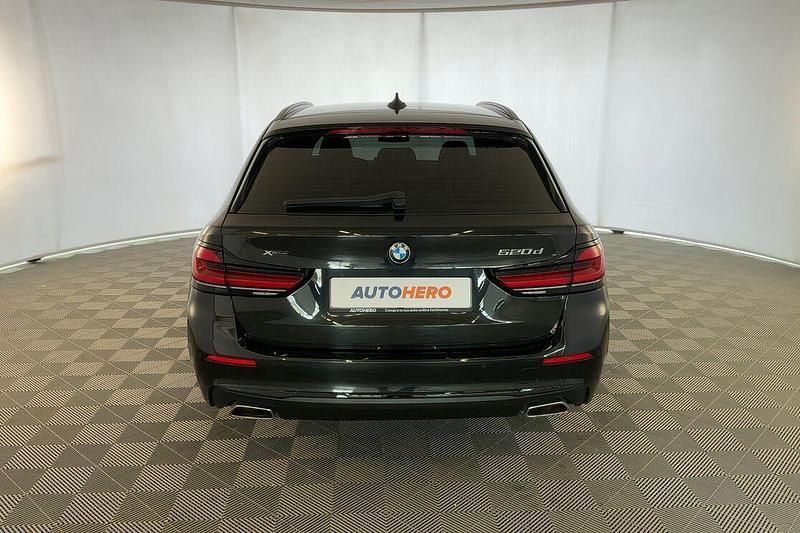 Usata BMW 520 201 CV (147 kW) 2022 Nero Berlina