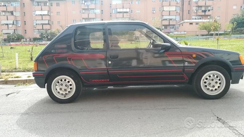 Usata Peugeot 205 GTi 1989 Coupé