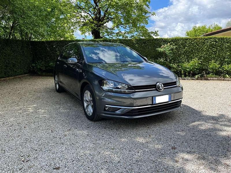 Usata VW Golf VII Executive 116 CV (85 kW) 2019 Berlina