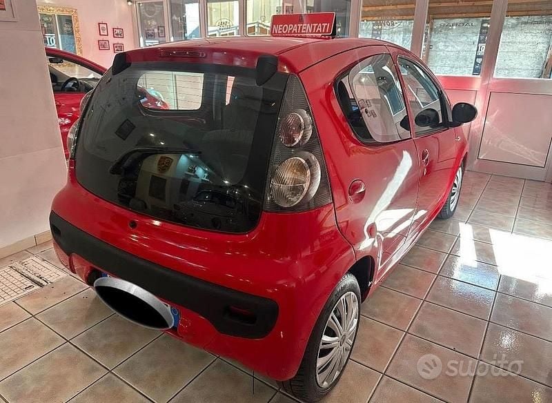 Usata Citroën C1 68 CV (50 kW) 2011 Rosso Utilitaria