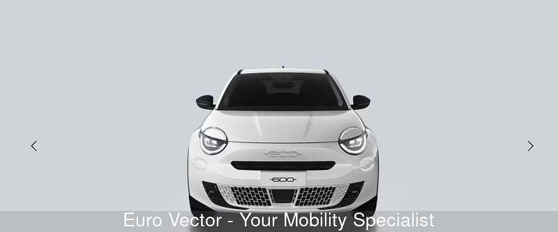 Nuova Fiat 600 101 CV (74 kW) 2025 Bianco SUV