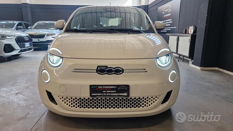 Usata Fiat 500e La Prima 42 kW (58 CV) 2021 Bianco Berlina