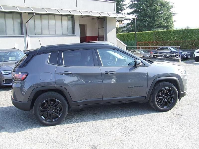 Usata Jeep Compass Night Eagle 131 CV (96 kW) 2022 Grigio SUV