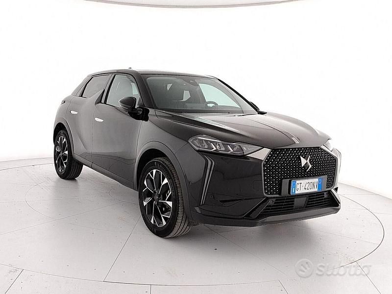 Nero Usata 2024 DS Automobiles DS3 Opera SUV | 21.900 € (Ottimo prezzo) - Immagine 1/4