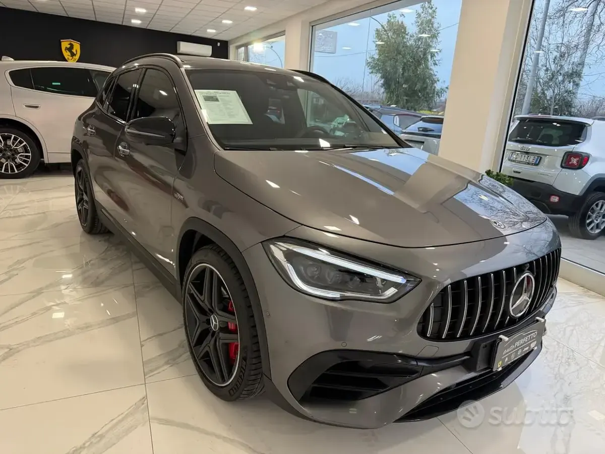 Usata Mercedes GLA45 AMG AMG 421 CV (309 kW) 2021 Grigio SUV