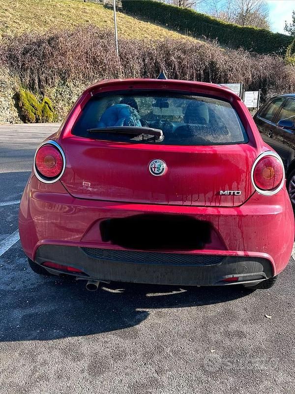 Usata Alfa Romeo MiTo 90 CV (66 kW) 2017 Rosso Utilitaria