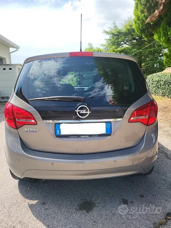 Usata Opel Meriva 2010 Grigio Monovolume