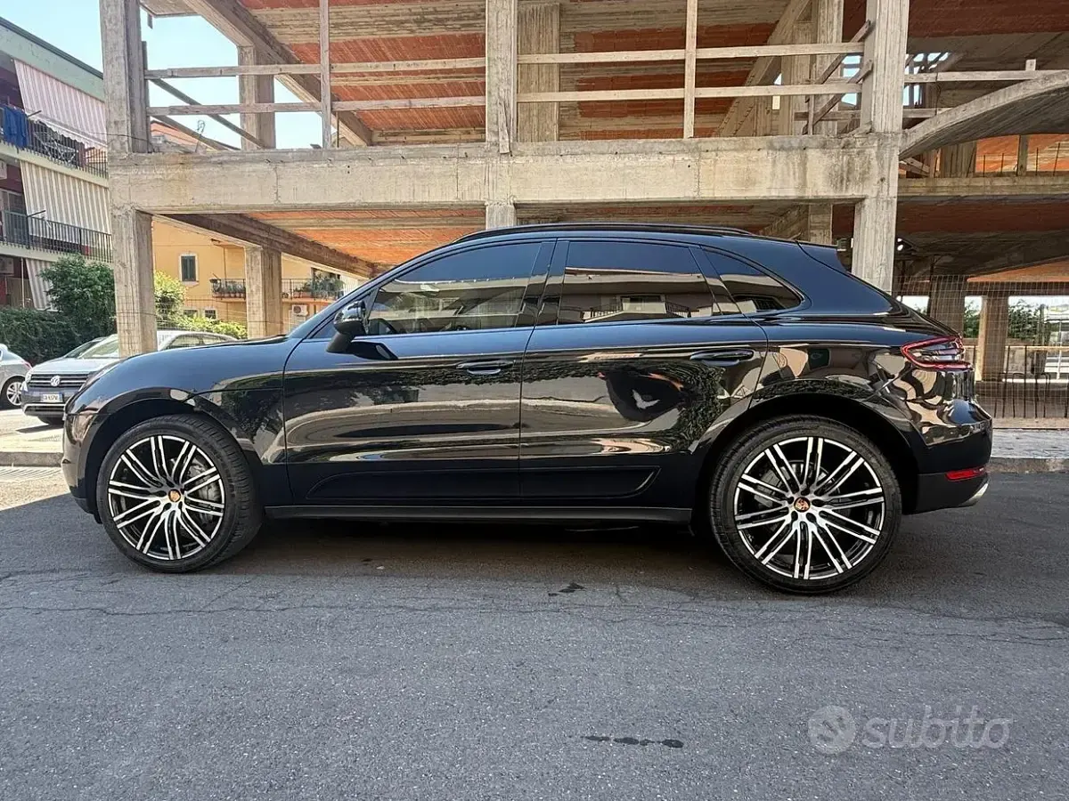 Usata Porsche Macan 250 CV (183 kW) 2015 Nero SUV