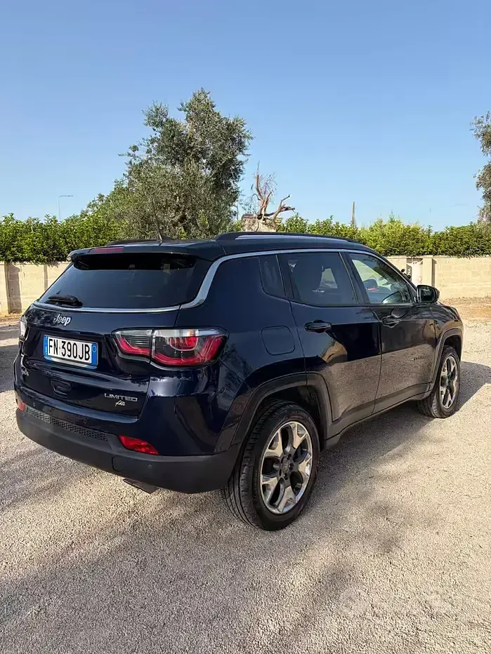 Usata Jeep Compass Limited 170 CV (125 kW) 2018 Blu SUV