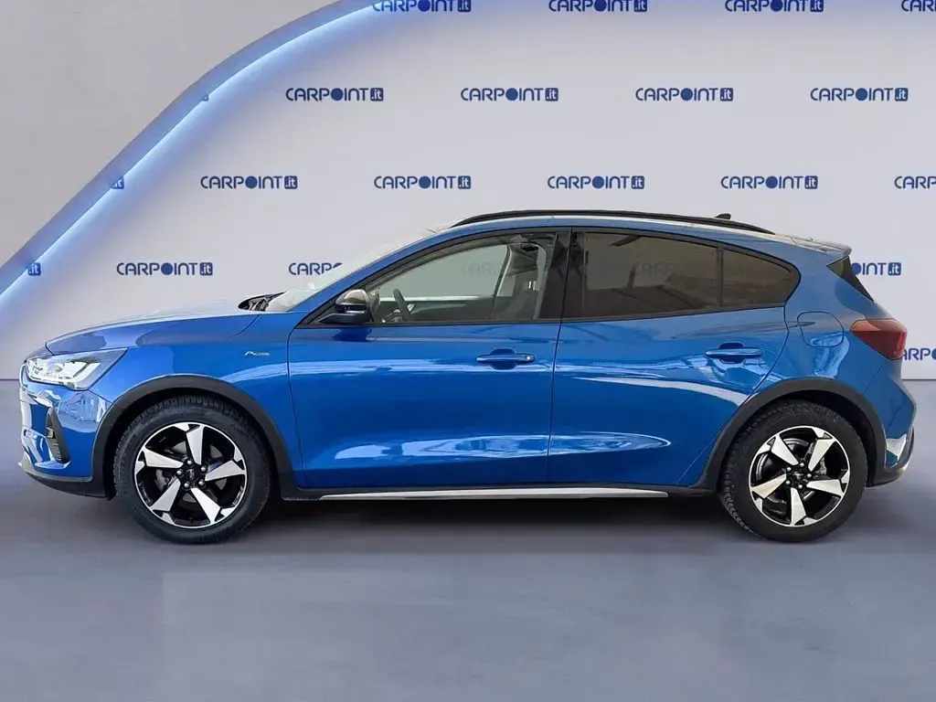 Usata Ford Focus Active 125 CV (91 kW) 2023 Blu SUV
