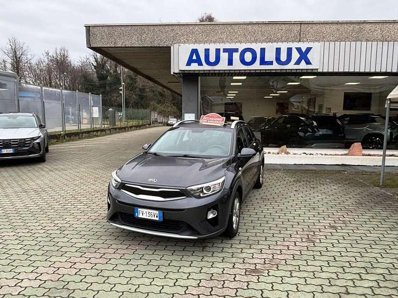 Usata Kia Stonic Style 116 CV (85 kW) 2019 Grigio SUV