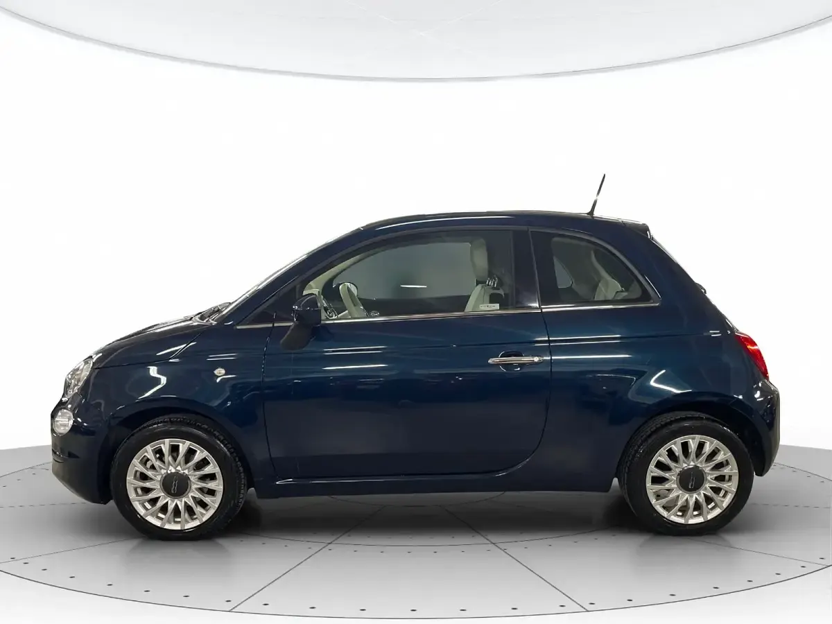 Usata Fiat 500 Lounge 69 CV (50 kW) 2018 Blu dipinto di blu Monovolume