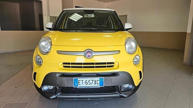 Usata Fiat 500L Trekking 85 CV (62 kW) 2014 Giallo Monovolume